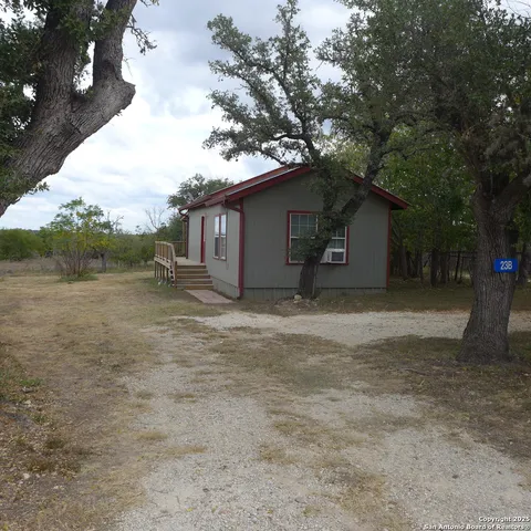 $1,250 | 23 B Highway 87, Unit B, Comfort, TX 78013