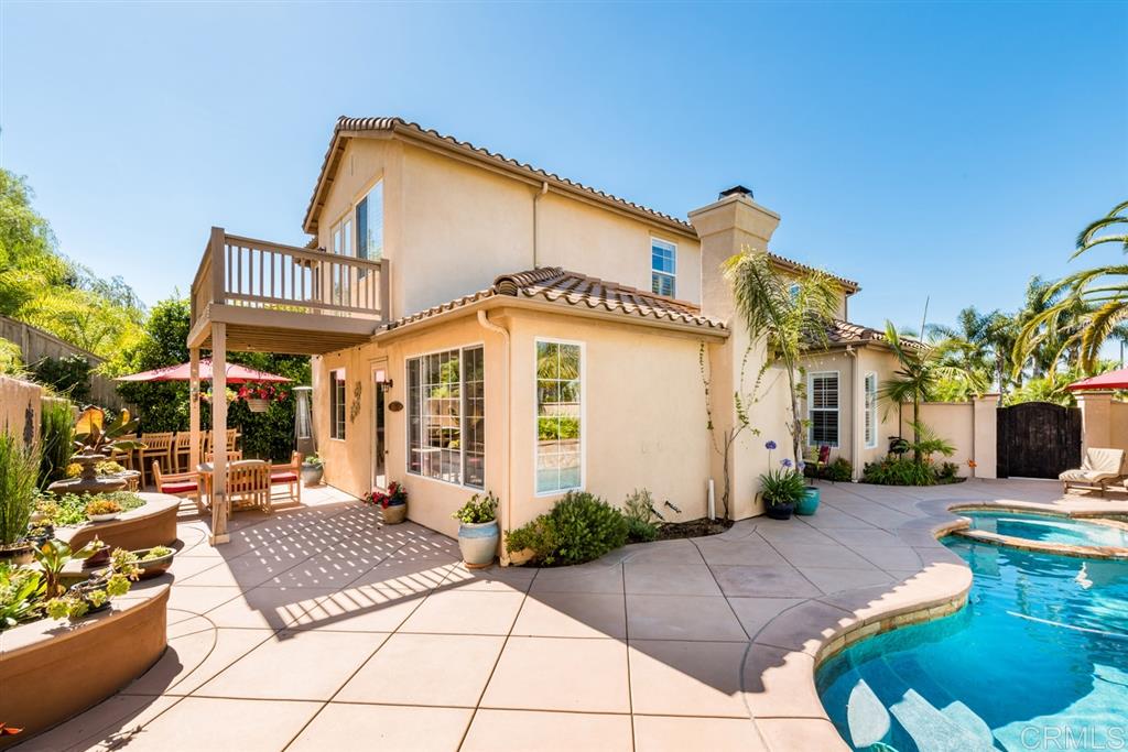 1162 Mariposa Road Carlsbad, CA 92011 - Photo 7 of 25 Gallery Image 7