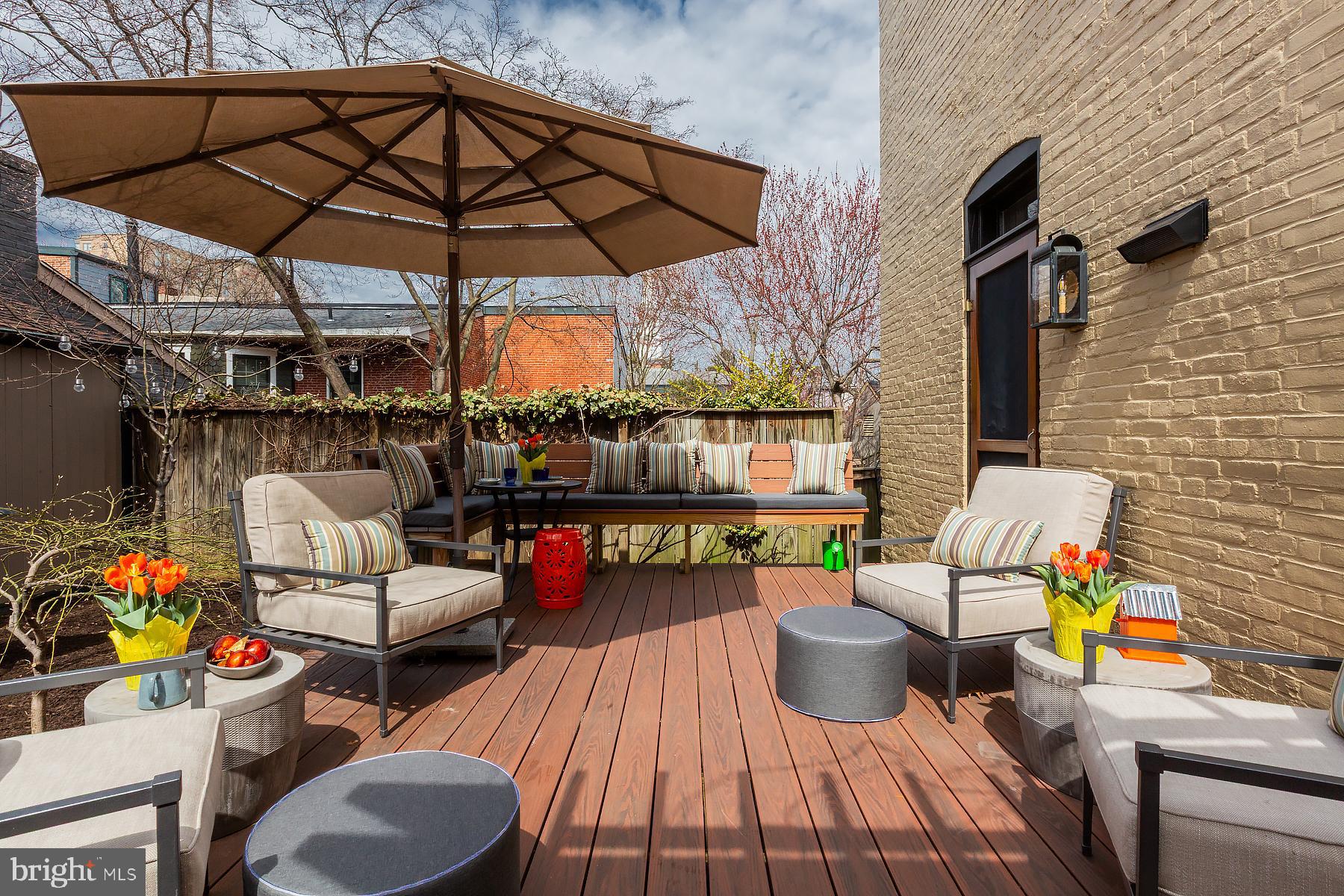 125 South Duke Street Lancaster, PA 17602 - Photo 24 of 40 a view of outdoor seating space