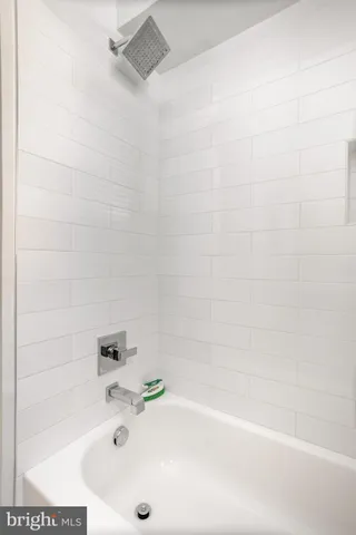 $2,250 | 1659 Holbrook Street Northeast, Unit 1, Washington, DC 20002