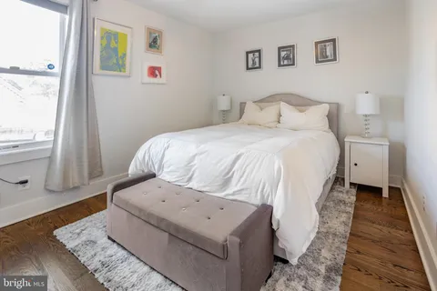 $2,250 | 1659 Holbrook Street Northeast, Unit 1, Washington, DC 20002