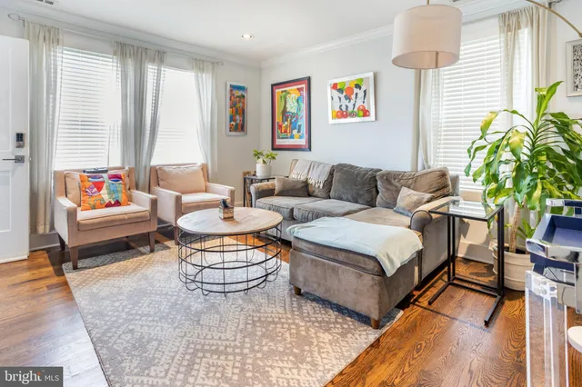 $2,250 | 1659 Holbrook Street Northeast, Unit 1, Washington, DC 20002