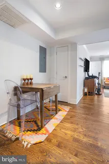 $2,250 | 1659 Holbrook Street Northeast, Unit 1, Washington, DC 20002