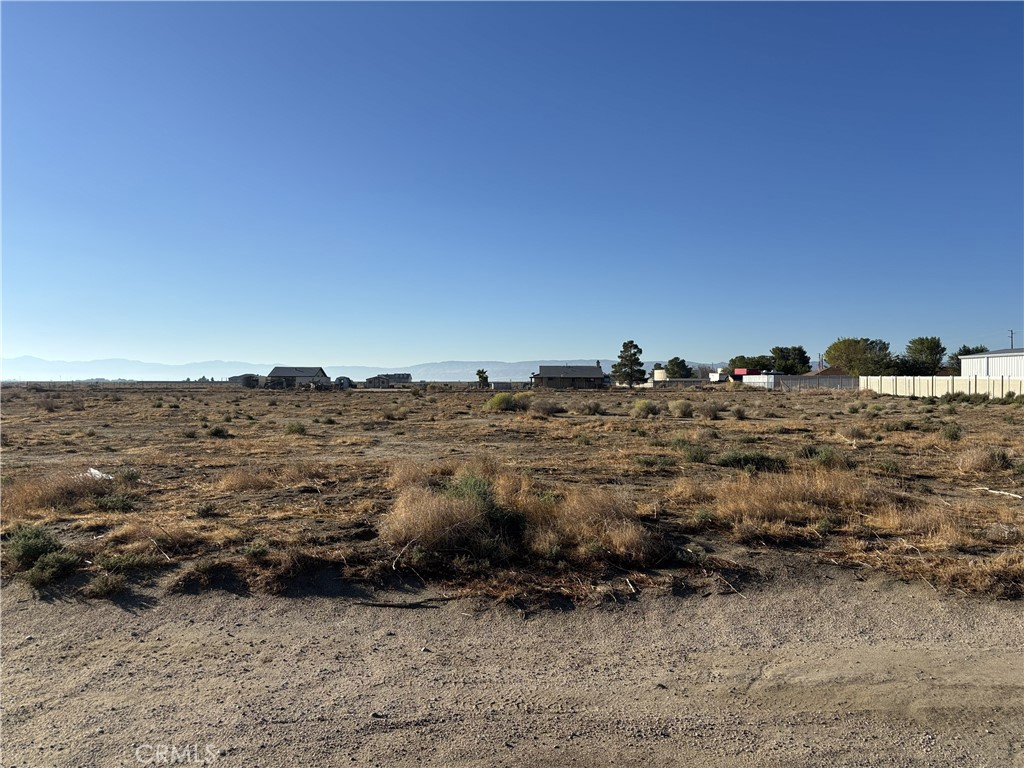 70 Stw Lancaster, CA 93536 - Photo 5 of 14