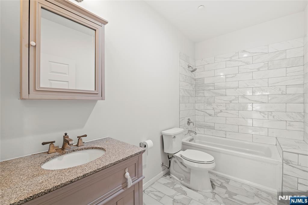 176 Union Avenue, Unit 2 3 4 5 & 6 Rutherford, NJ 07070 - Photo 5 of 10