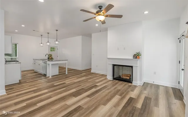 $250,000 | Undisclosed Address, Minden, LA 71055