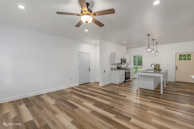 $250,000 | Undisclosed Address, Minden, LA 71055