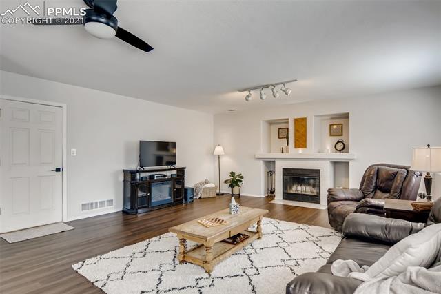 7330 Julynn Road Colorado Springs, CO 80919 - Photo 11 of 28 Gallery Image 11