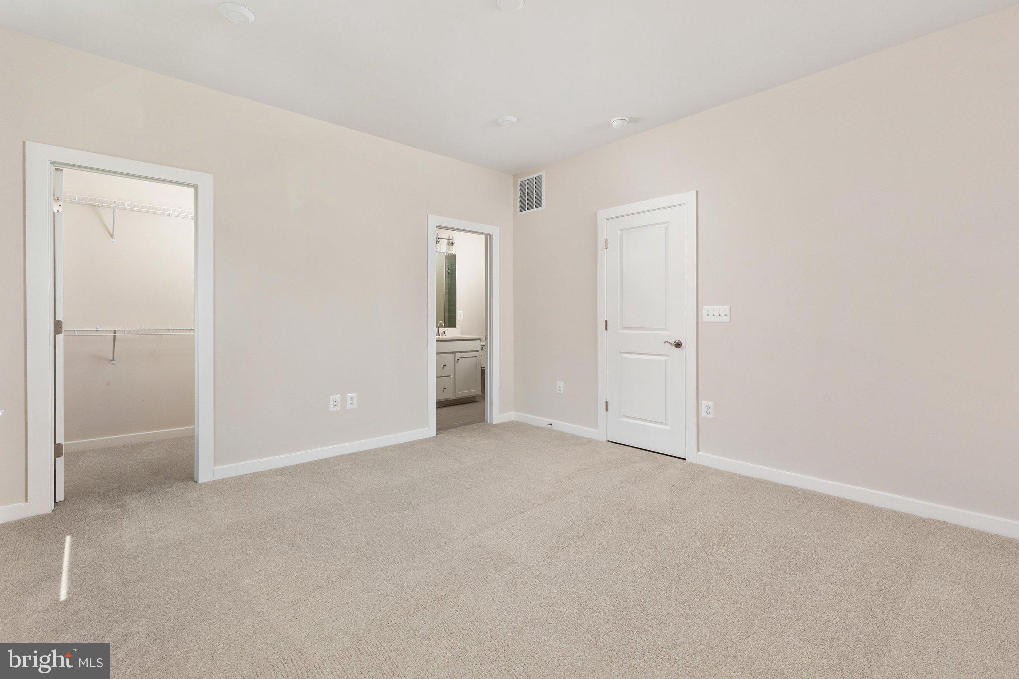13658 Cobble Loop Woodbridge, VA 22193 - Photo 17 of 40