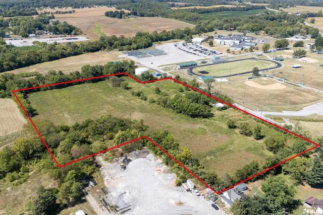 $266,000 | 0 West Main Street, McLeansboro, IL 62859