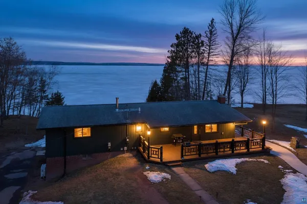 $760,000 | 3903 Lake Park Road, Ashland, WI 54806