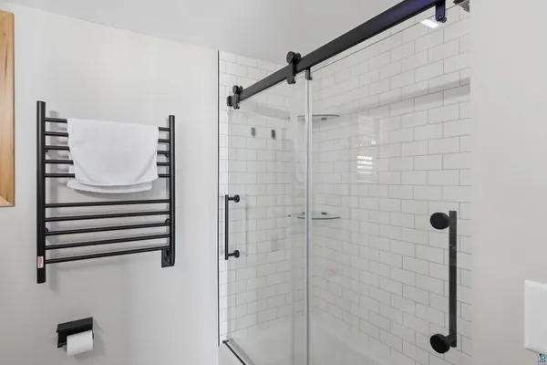 $760,000 | 3903 Lake Park Road, Ashland, WI 54806