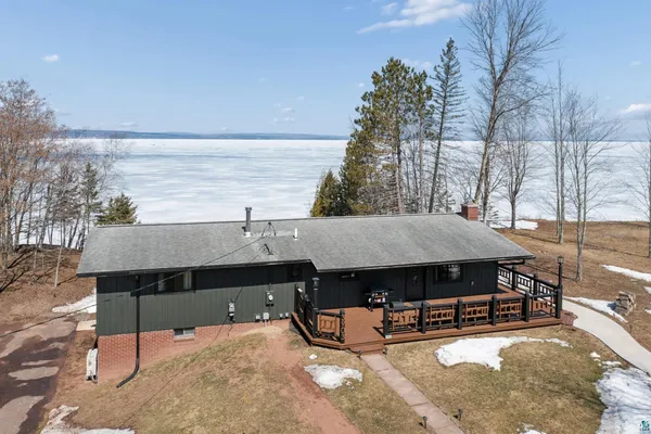 $760,000 | 3903 Lake Park Road, Ashland, WI 54806