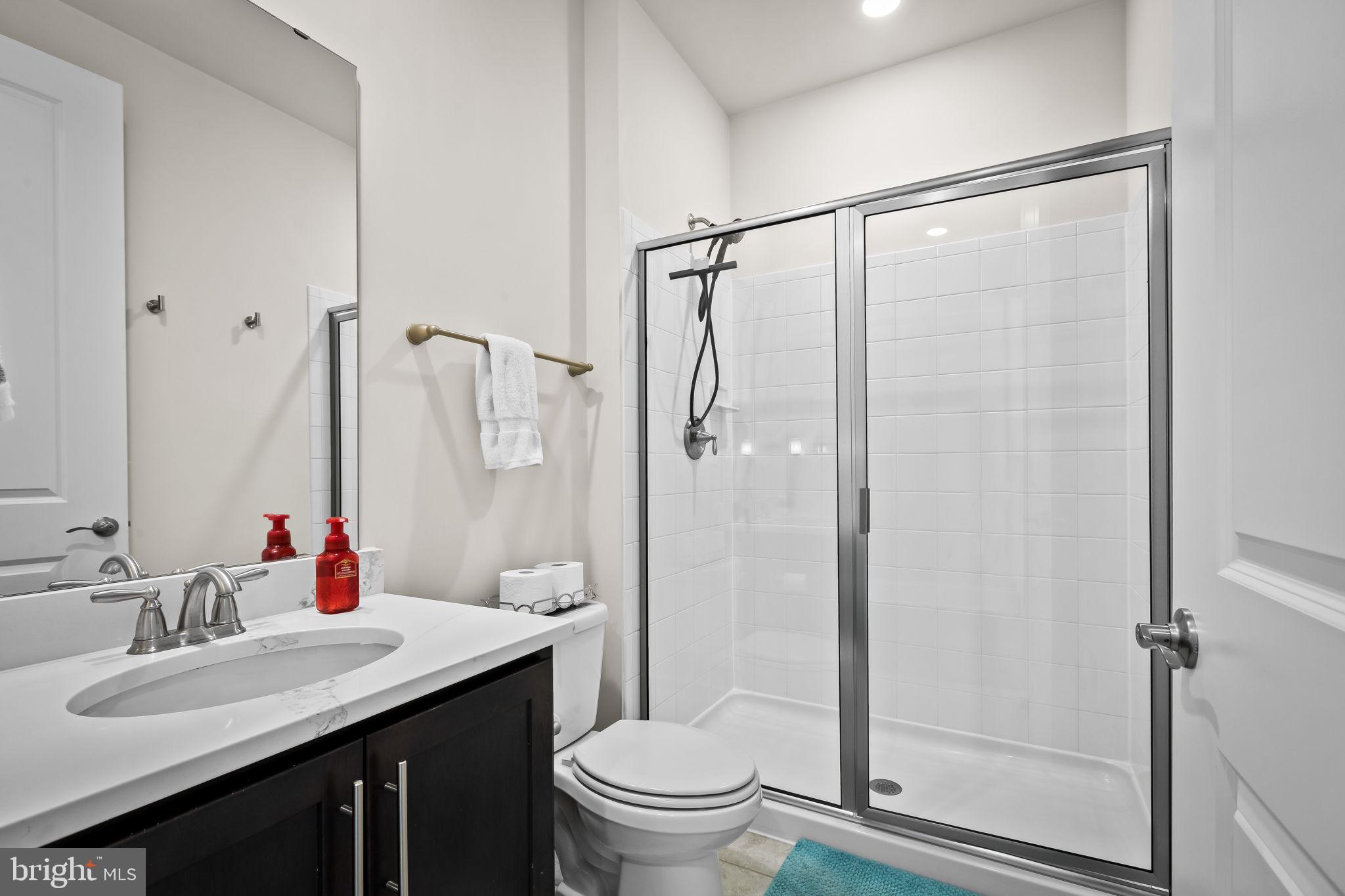 2821 Broad Wing Drive Odenton, MD 21113 - Photo 24 of 59 Main Level Bathroom