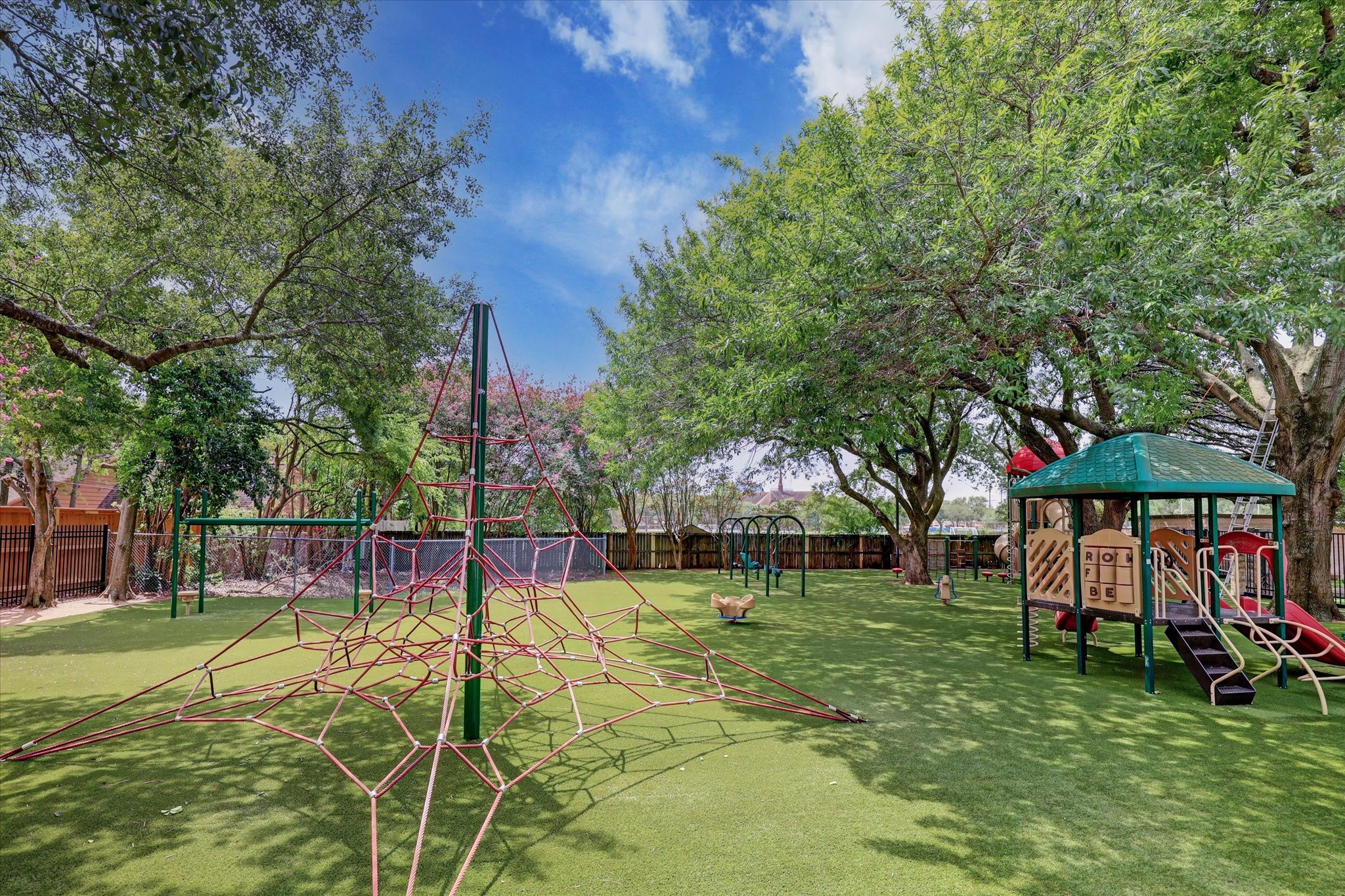 10203 Green Tree Road Houston, TX 77042 - Photo 27 of 28 Playground for Briargrove Park residents.