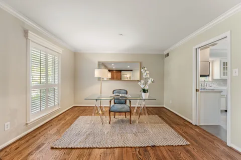 $825,000 | 10203 Green Tree Road, Houston, TX 77042