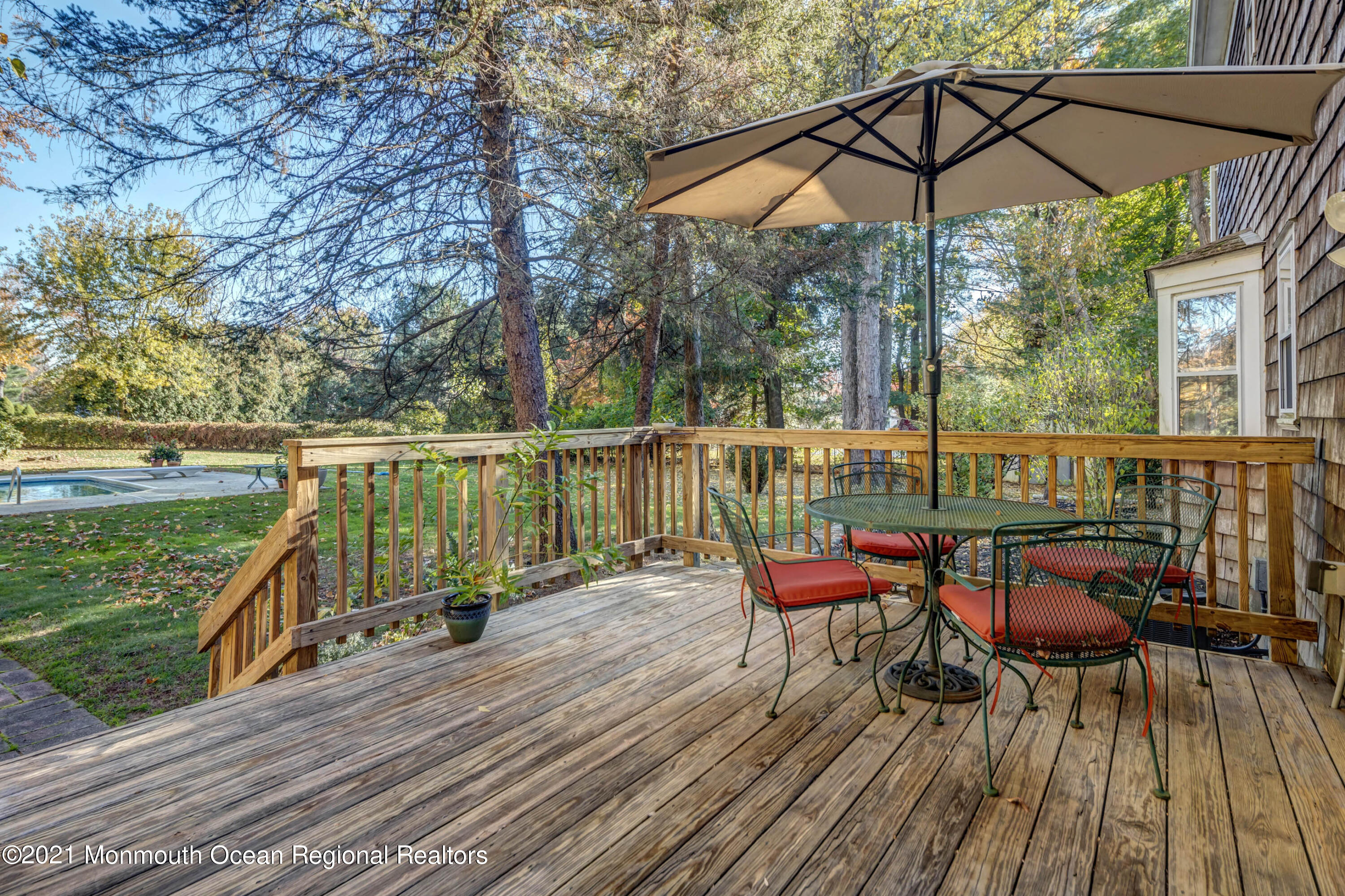 15 Algonquin Road Holmdel, NJ 07733 - Photo 8 of 25 44_Back Deck-2