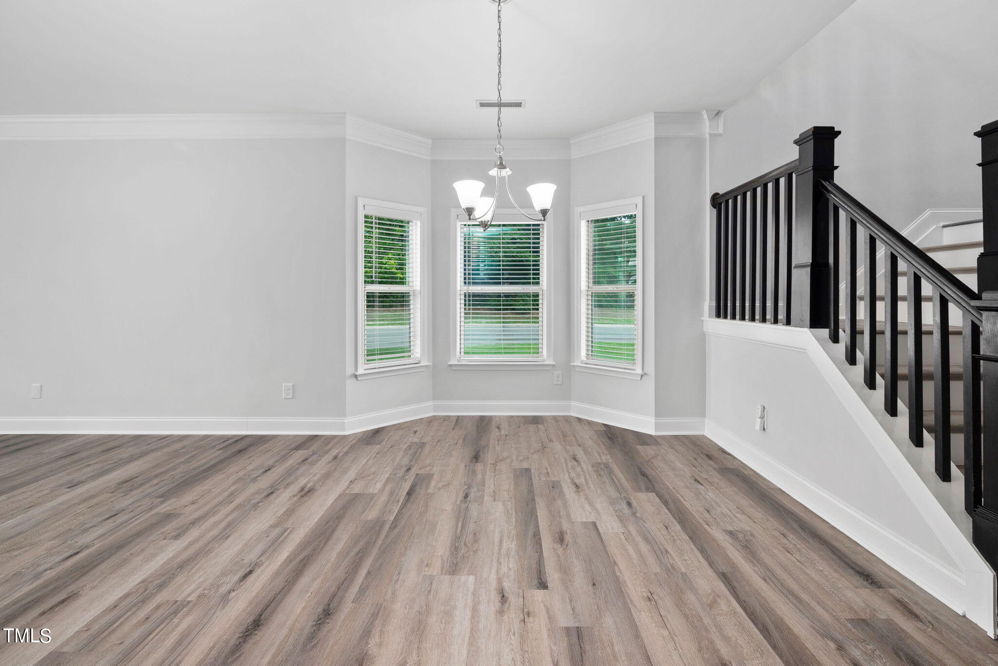 141 Daneborg Road Durham, NC 27703 - Photo 5 of 28 22-web-or-mls-141-daneborg-rd
