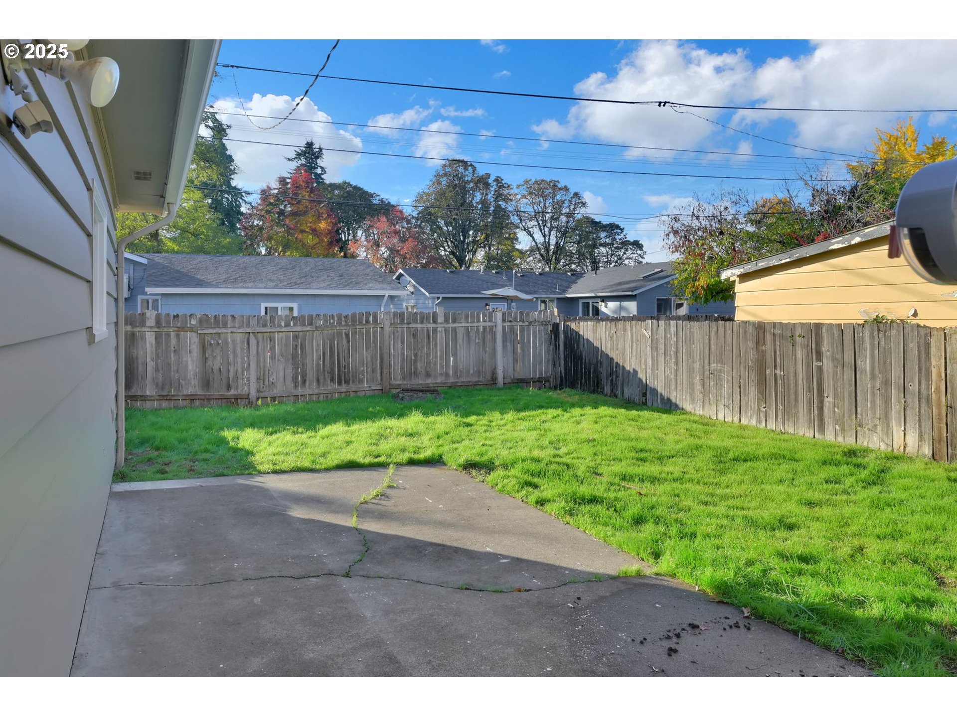 920 West 10th Avenue Junction City, OR 97448 - Photo 14 of 33