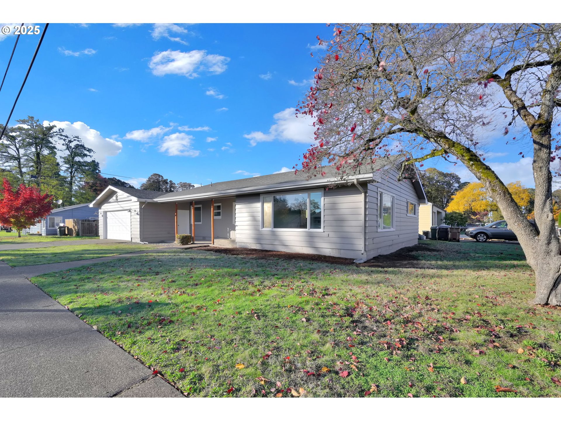 920 West 10th Avenue Junction City, OR 97448 - Photo 19 of 33