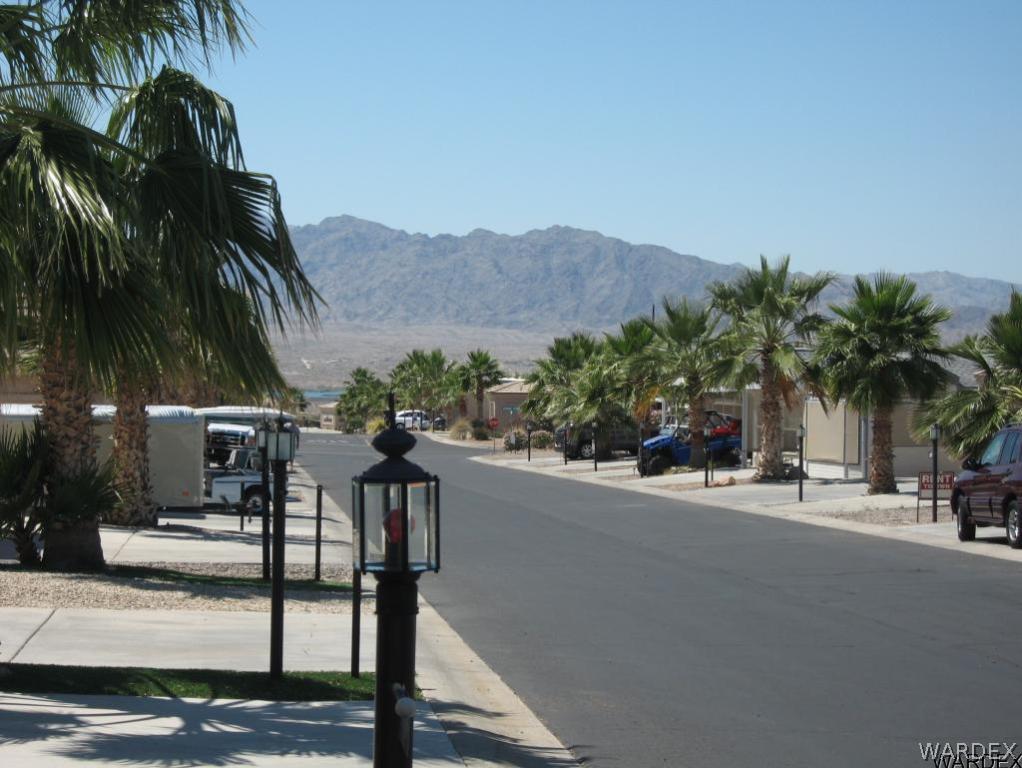 1905 Victoria Farms Road, Unit 83 Lake Havasu City, AZ 86404 - Photo 29 of 30