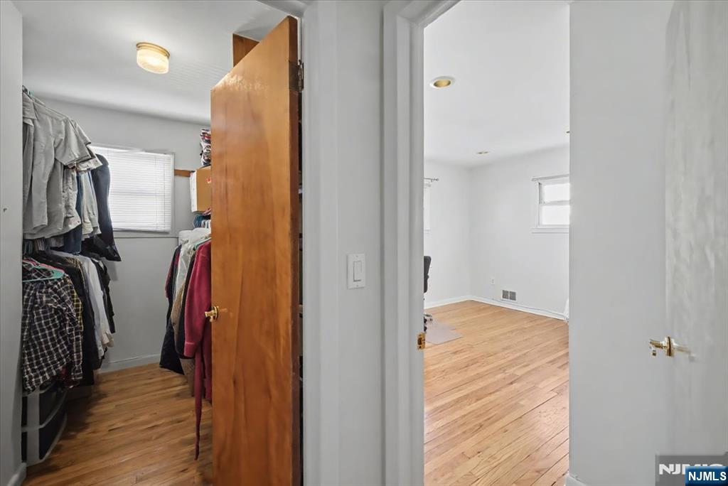 58 Mozart Street East Rutherford, NJ 07073 - Photo 17 of 34