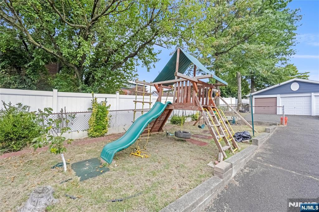 58 Mozart Street East Rutherford, NJ 07073 - Photo 34 of 34