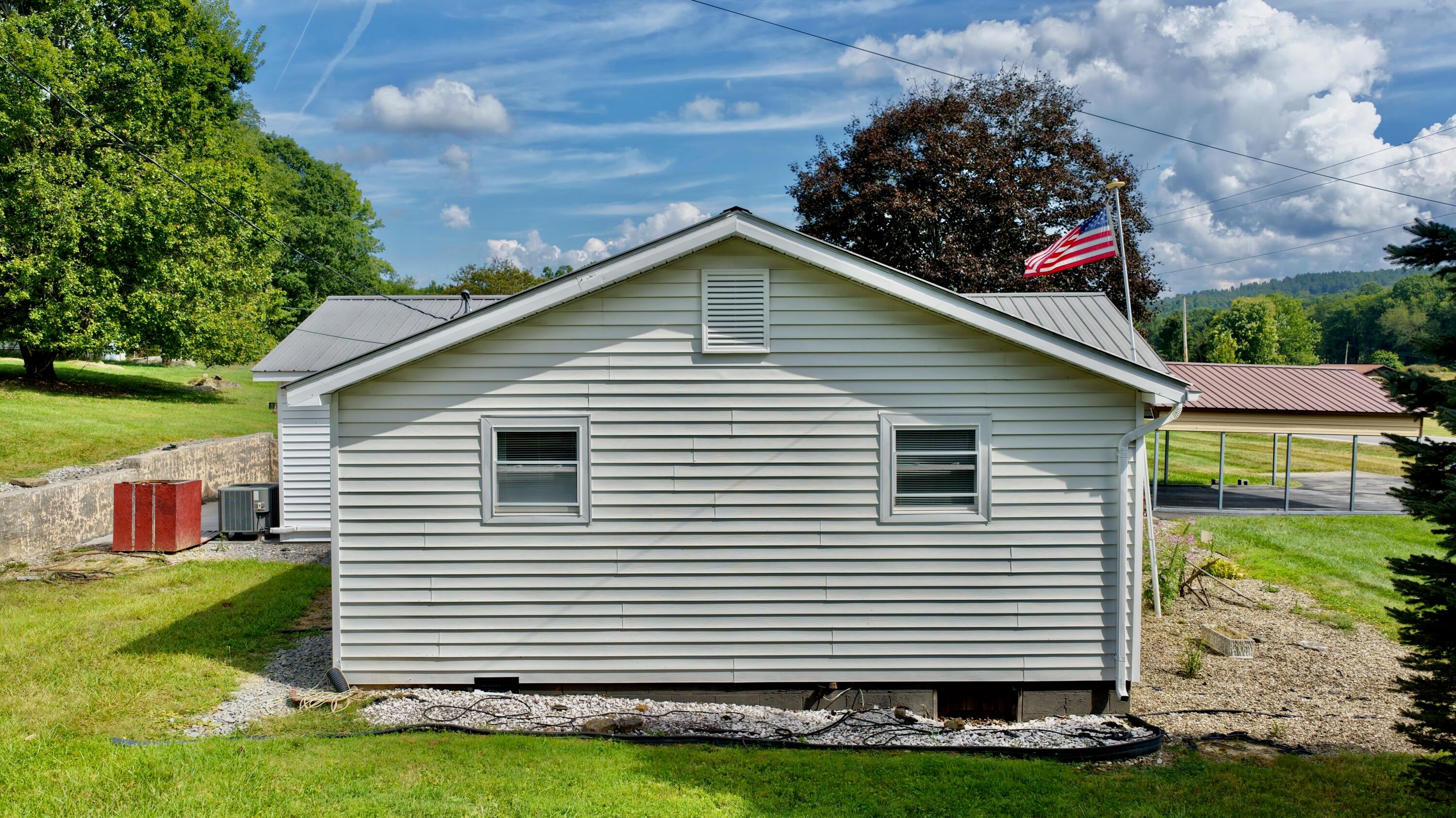 17522 North State Rte 20 Meadow Bridge, WV 25976 - Photo 17 of 59 Gallery Image 17