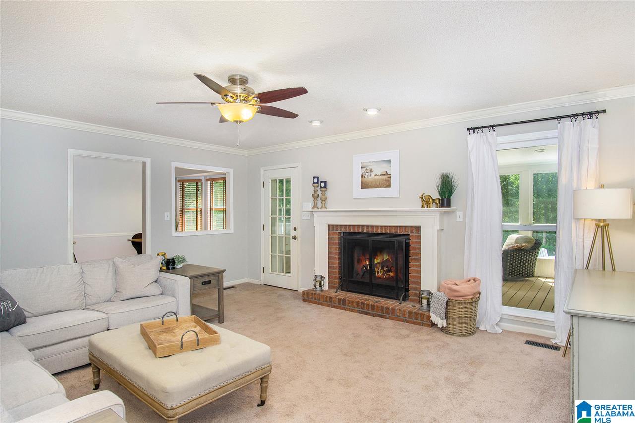 101 Green Wing Circle Pelham, AL 35124 - Photo 12 of 40