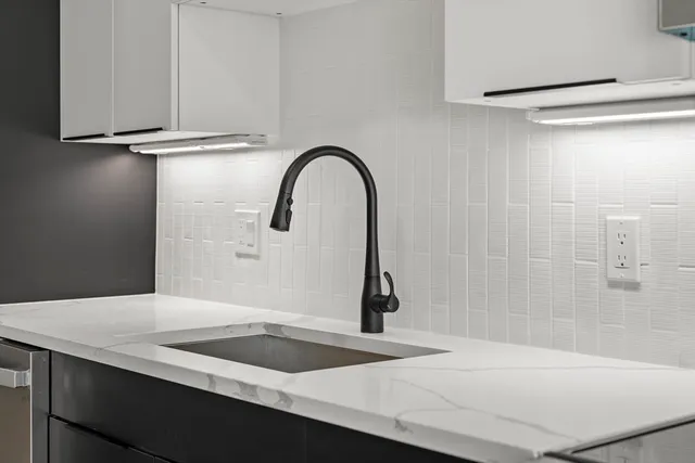 $2,100 | 24-28 Mt Pleasant Street, Unit 204, Somerville, MA 02145