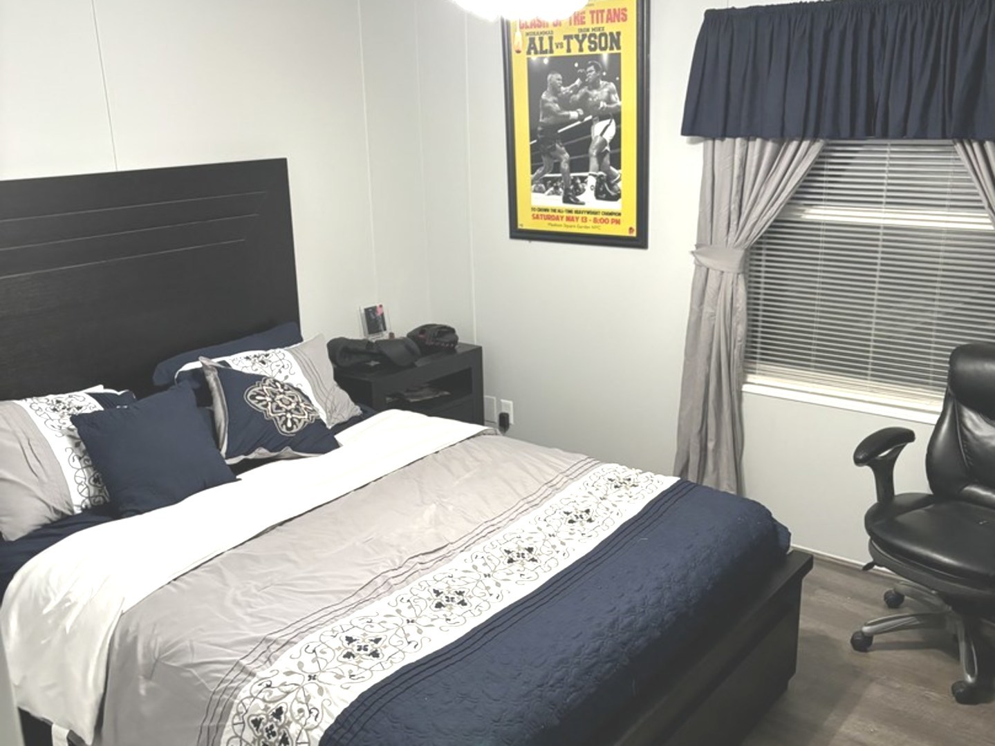 201 Greenview Road Belvidere, IL 61008 - Photo 37 of 57 a bedroom with bed and a window