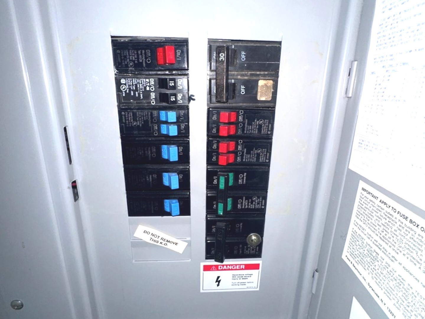 201 Greenview Road Belvidere, IL 61008 - Photo 51 of 57 a picture of a window