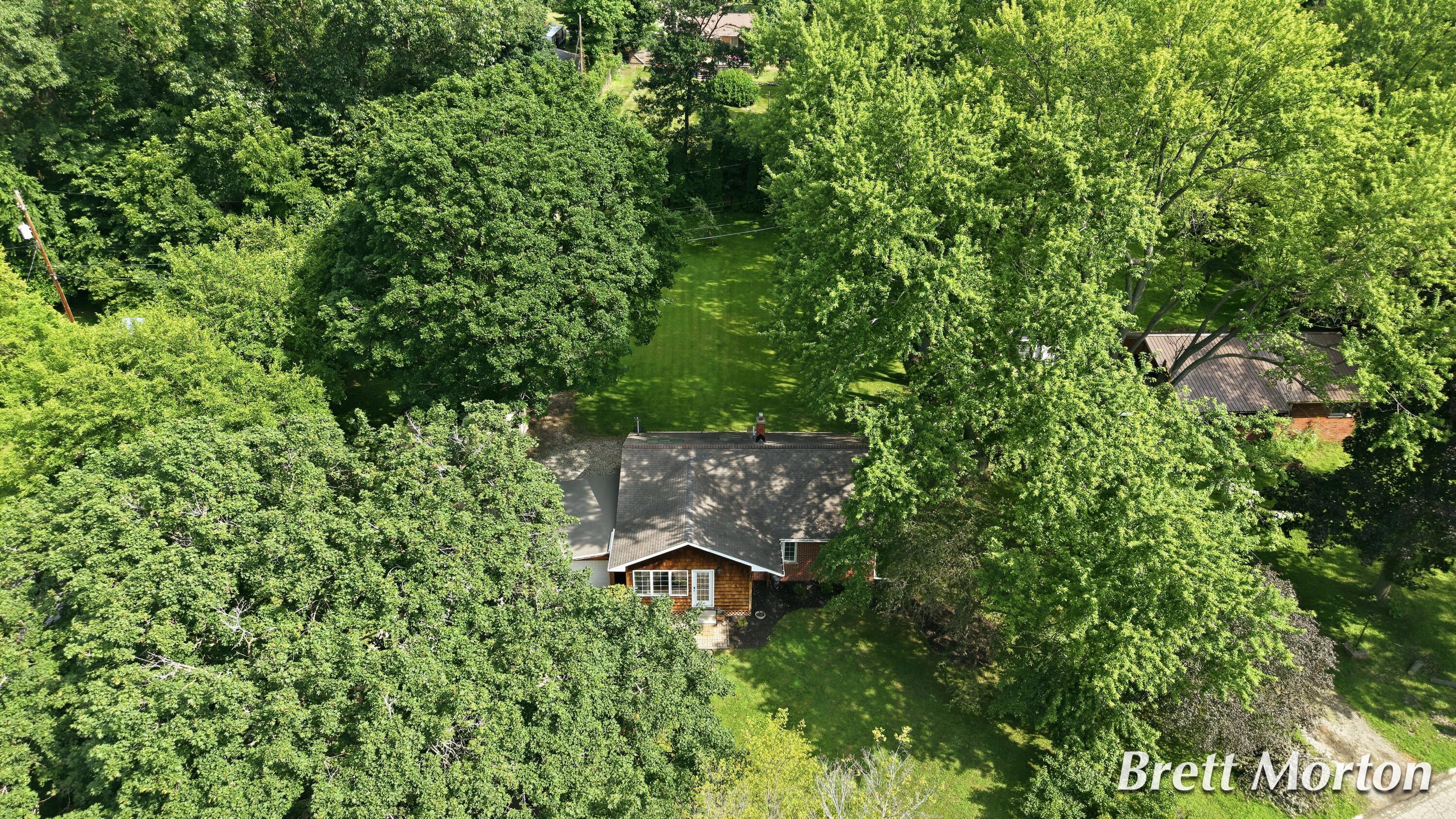 2304 Tecumseh River Road Lansing, MI 48906 - Photo 4 of 26 2304 tecumseh river rd_011 resized for M