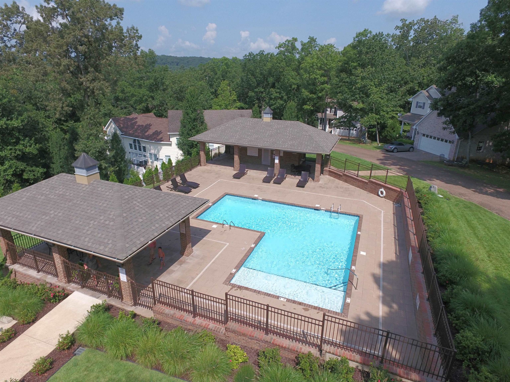 145 Deer Path Savannah, TN 38372 - Photo 22 of 23 an aerial view of a house with garden space and street view