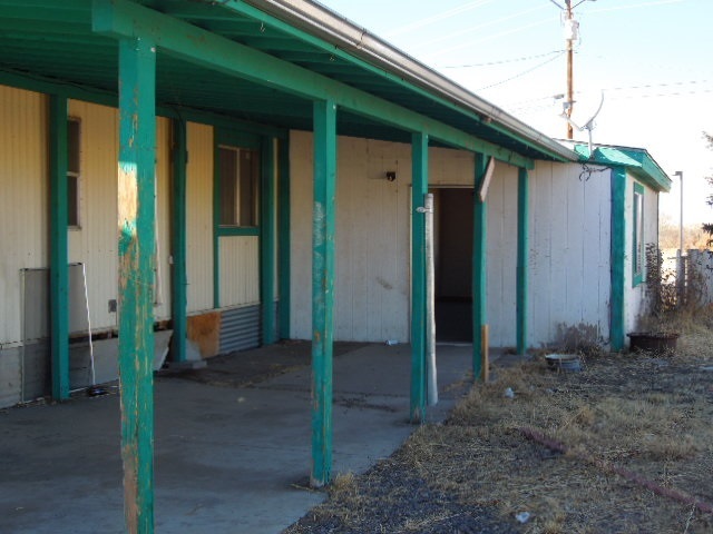 247 East Maricopa Drive Springerville, AZ 85938 - Photo 1 of 28