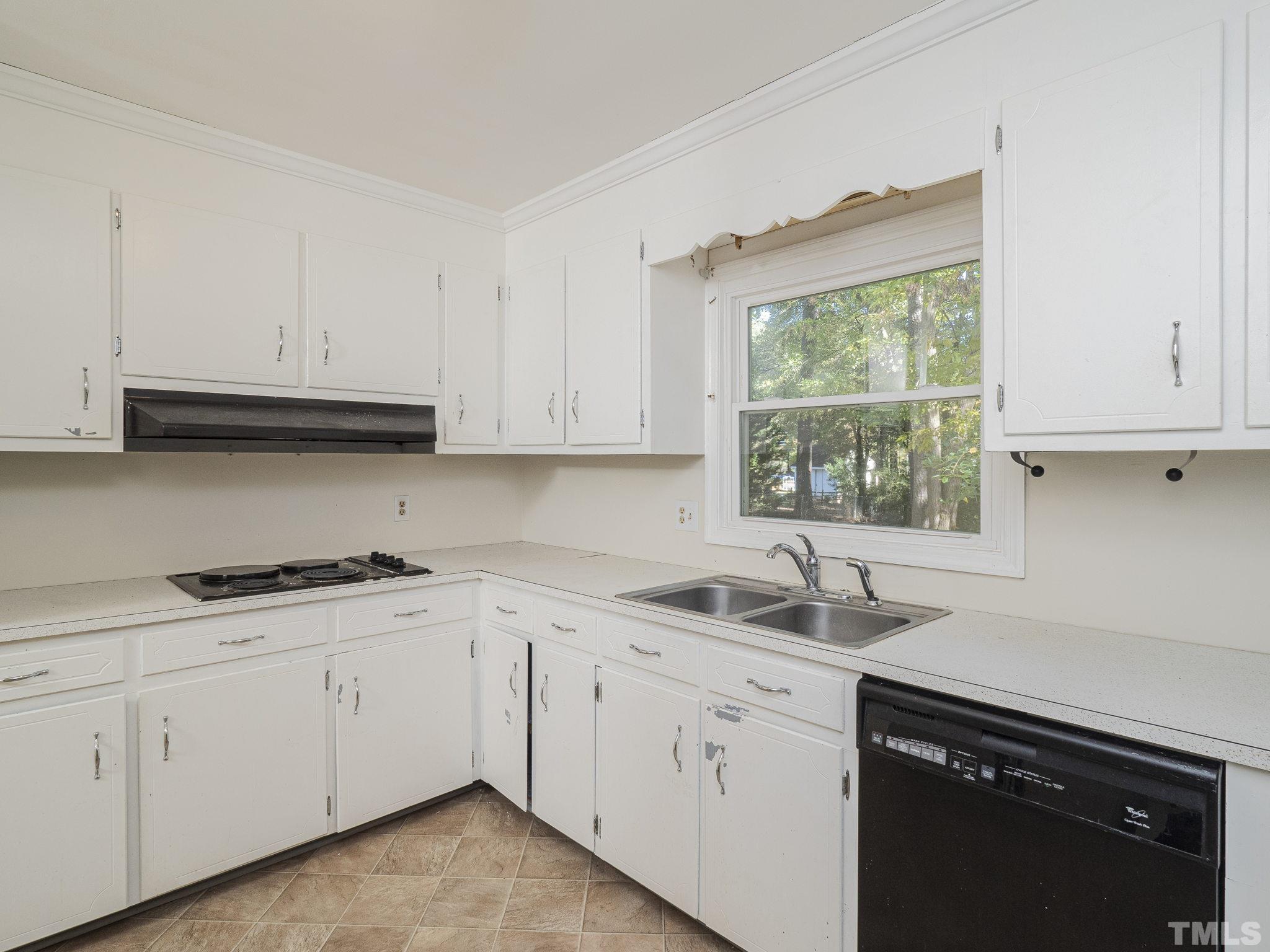 5308 Falls Of Neuse Road Raleigh, NC 27609 - Photo 11 of 30 Gallery Image 11