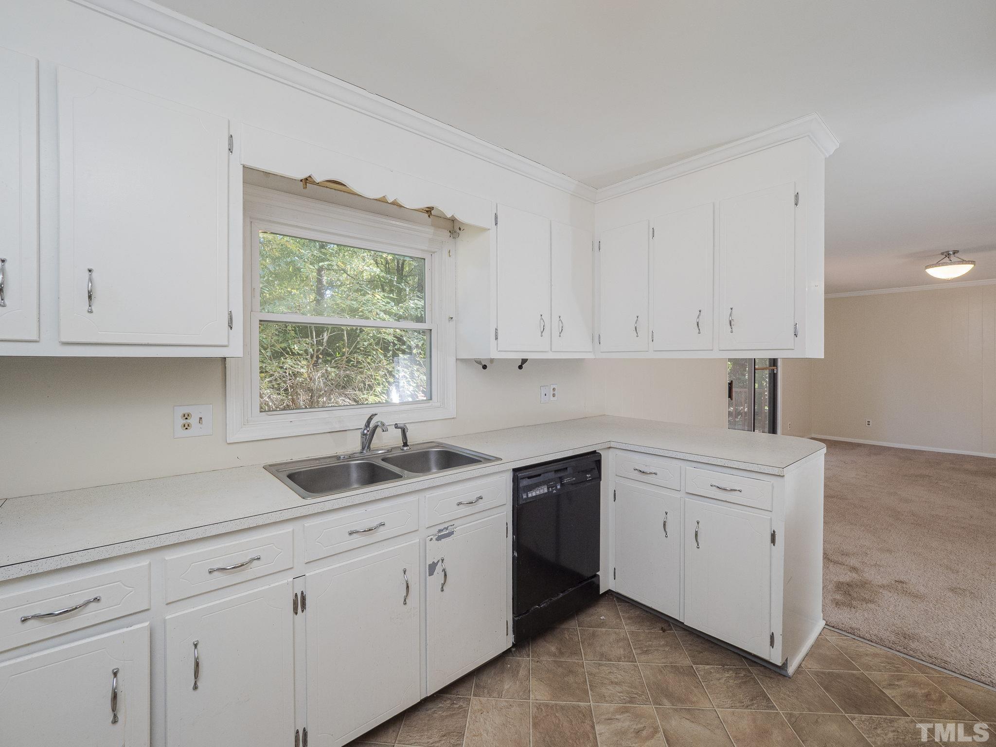 5308 Falls Of Neuse Road Raleigh, NC 27609 - Photo 13 of 30 Gallery Image 13