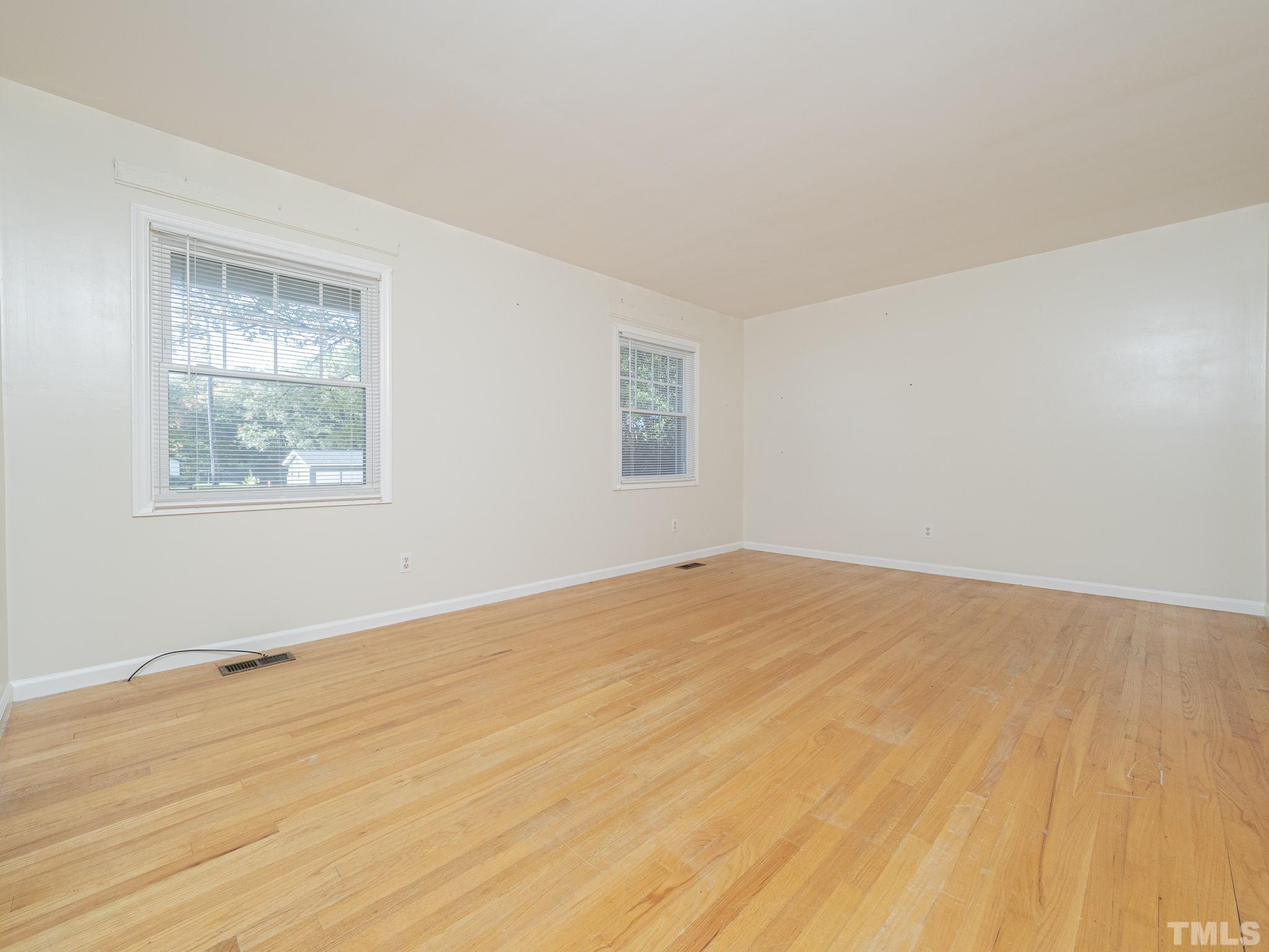 5308 Falls Of Neuse Road Raleigh, NC 27609 - Photo 6 of 30 Gallery Image 6