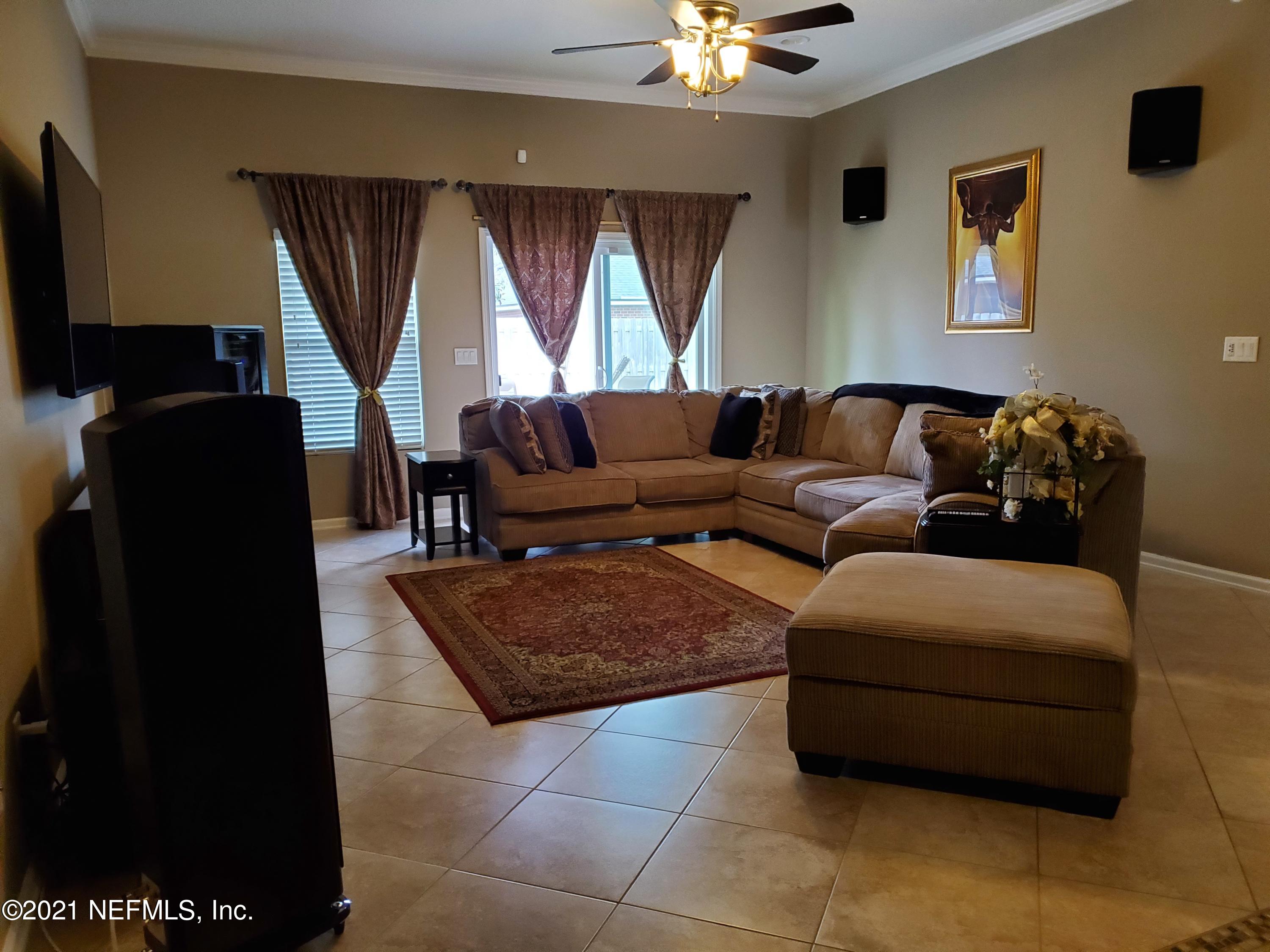 1596 Kilchurn Road Jacksonville, FL 32221 - Photo 8 of 25 Family Room