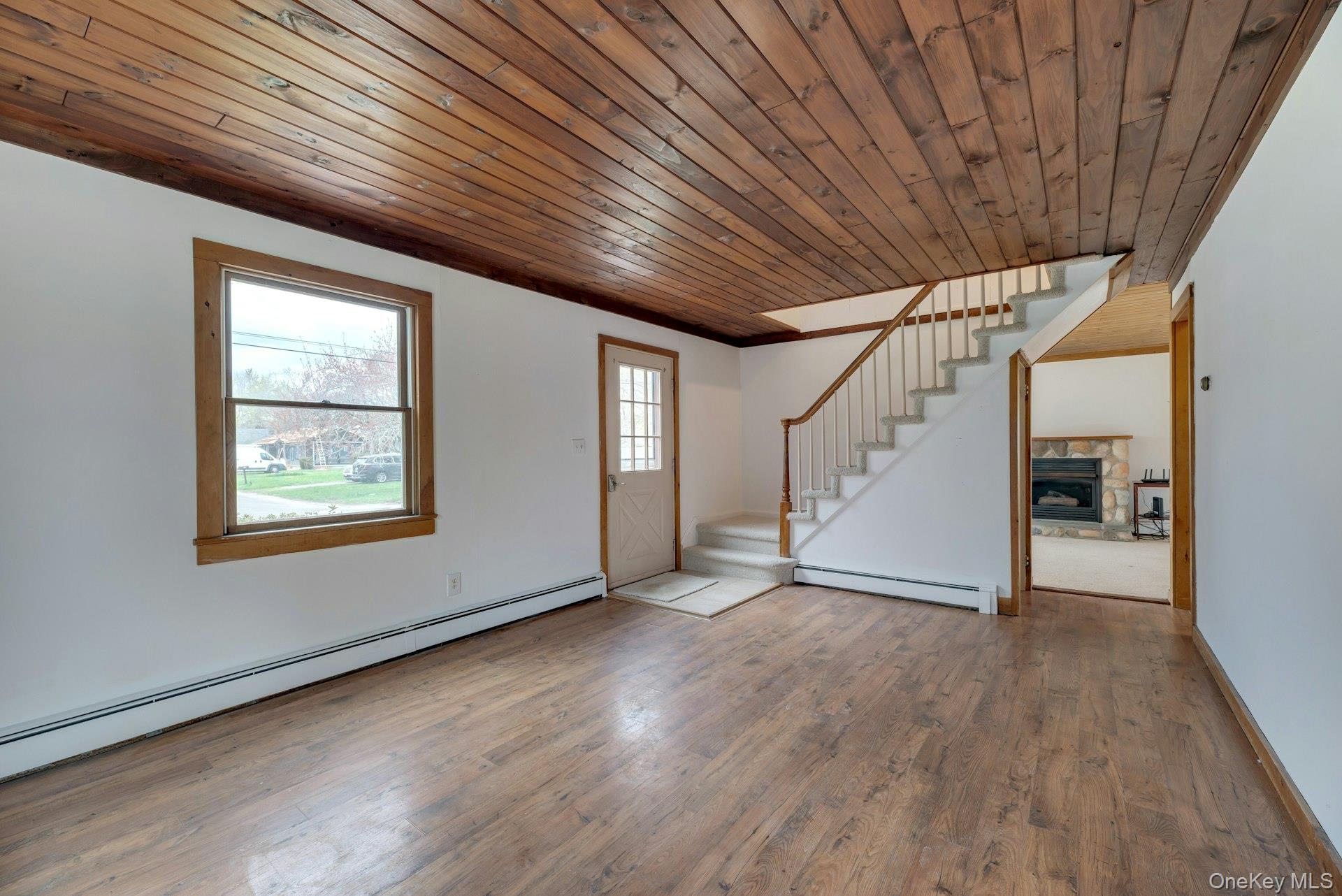 28-aka 710) Sound Road Greenport, NY 11944 - Photo 4 of 26
