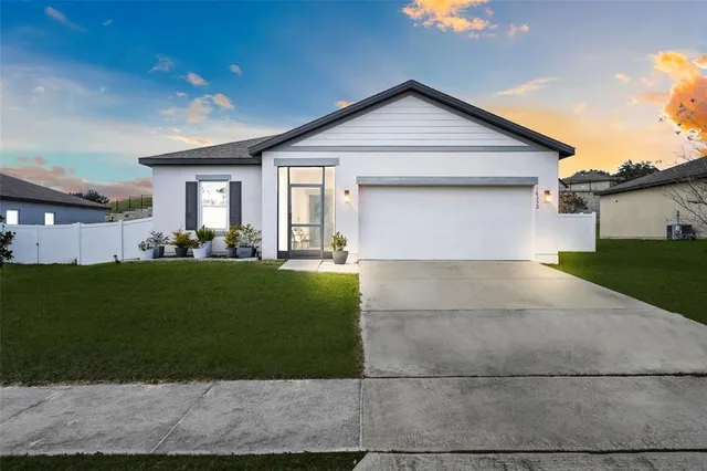 $380,000 | 16332 Blooming Cherry Drive, Groveland, FL 34736