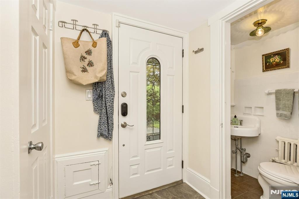 578 Ridgewood Avenue Glen Ridge, NJ 07028 - Photo 28 of 50 Gallery Image 28