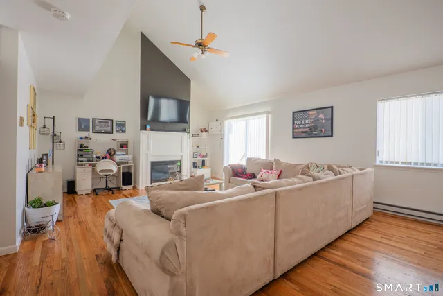 $389,000 | 322 Willow Springs, Unit 322, New Milford, CT 06776