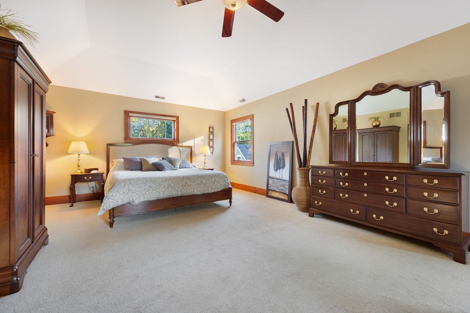 907 North Wheaton Avenue Wheaton, IL 60187 - Photo 11 of 20