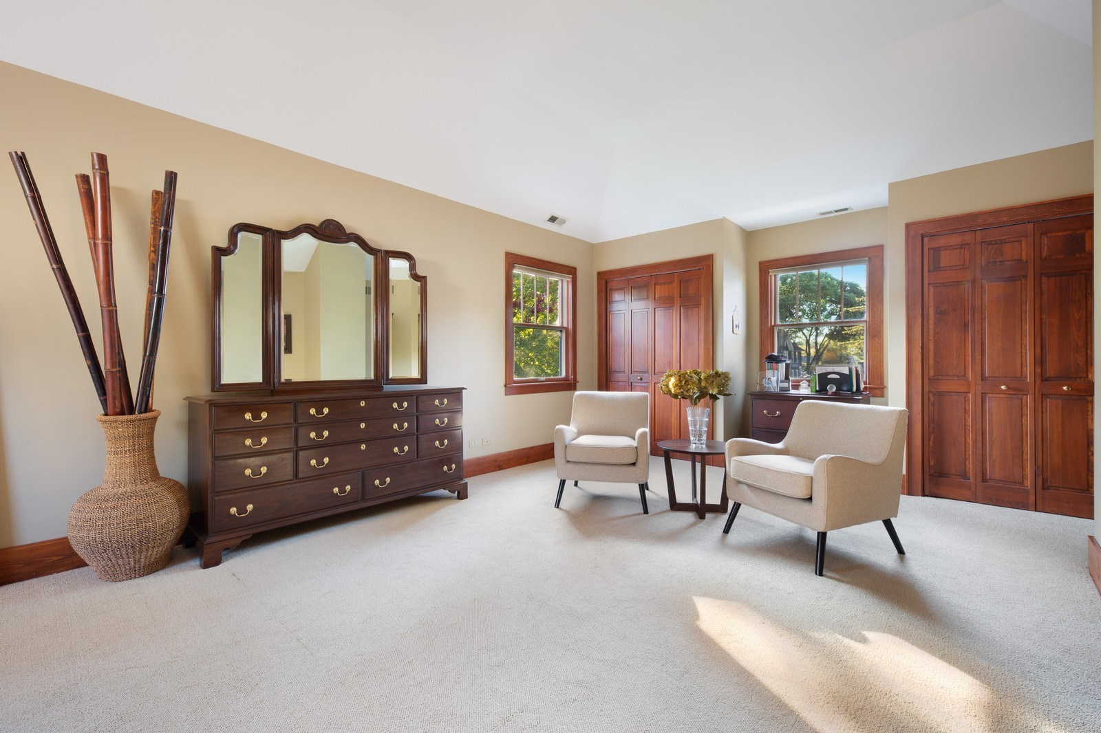 907 North Wheaton Avenue Wheaton, IL 60187 - Photo 13 of 20