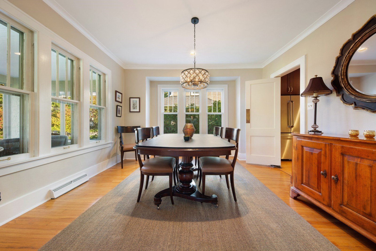 907 North Wheaton Avenue Wheaton, IL 60187 - Photo 6 of 20