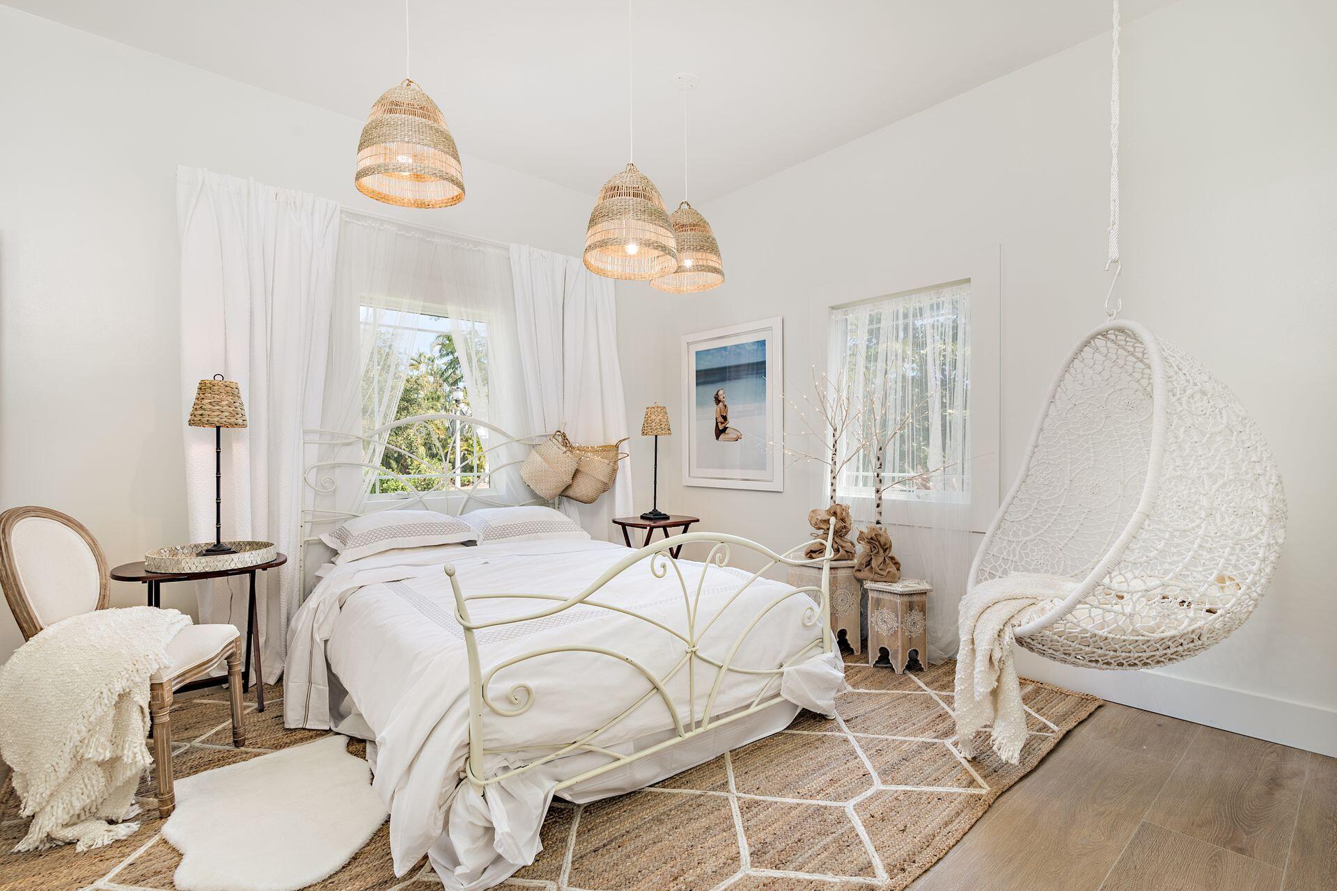 376 Colonial Road West Palm Beach, FL 33405 - Photo 24 of 59 Third Bedroom