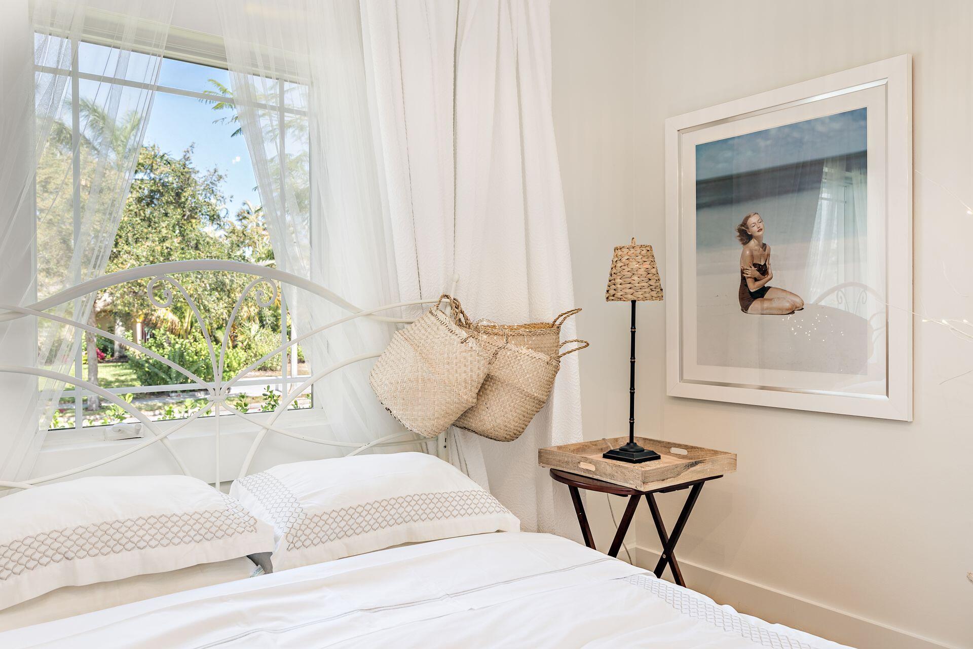 376 Colonial Road West Palm Beach, FL 33405 - Photo 25 of 59 Third Bedroom