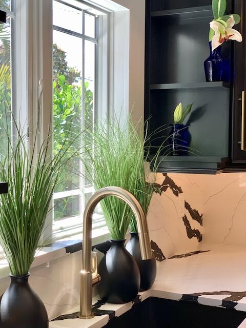 376 Colonial Road West Palm Beach, FL 33405 - Photo 42 of 59 Vignette