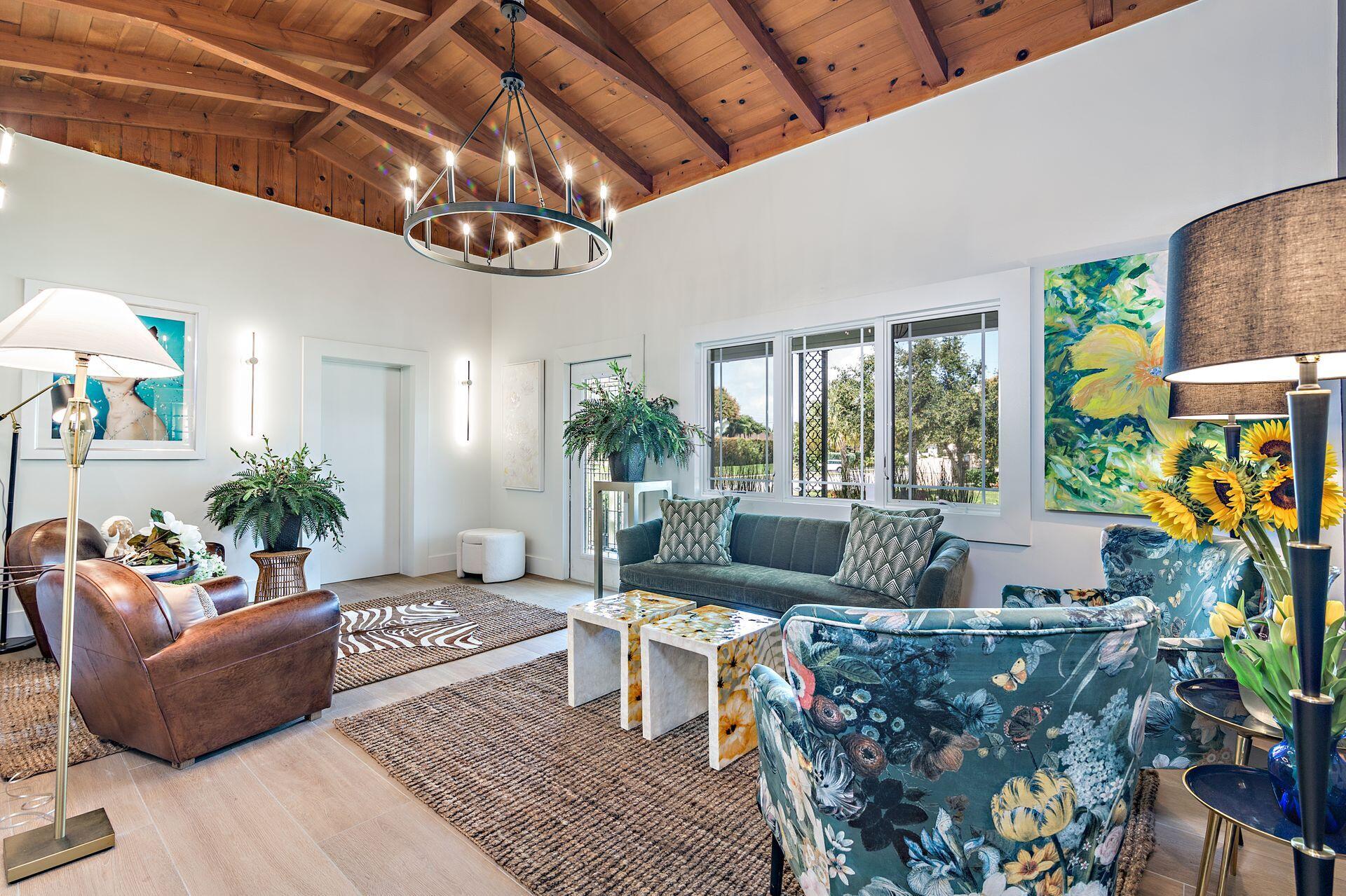 376 Colonial Road West Palm Beach, FL 33405 - Photo 8 of 59 Living Room